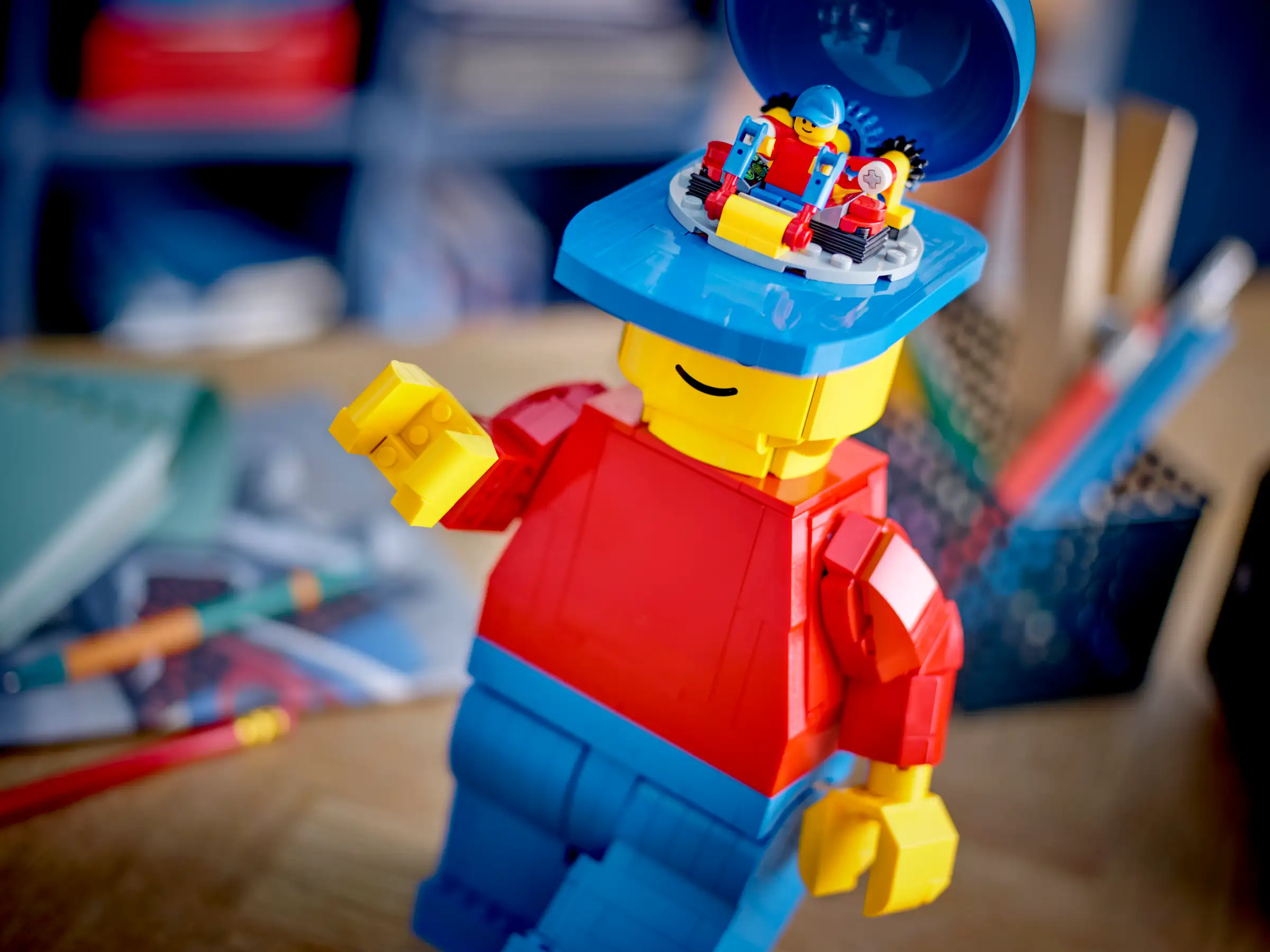 40649 Up-Scaled LEGO Minifigure Officially Revealed