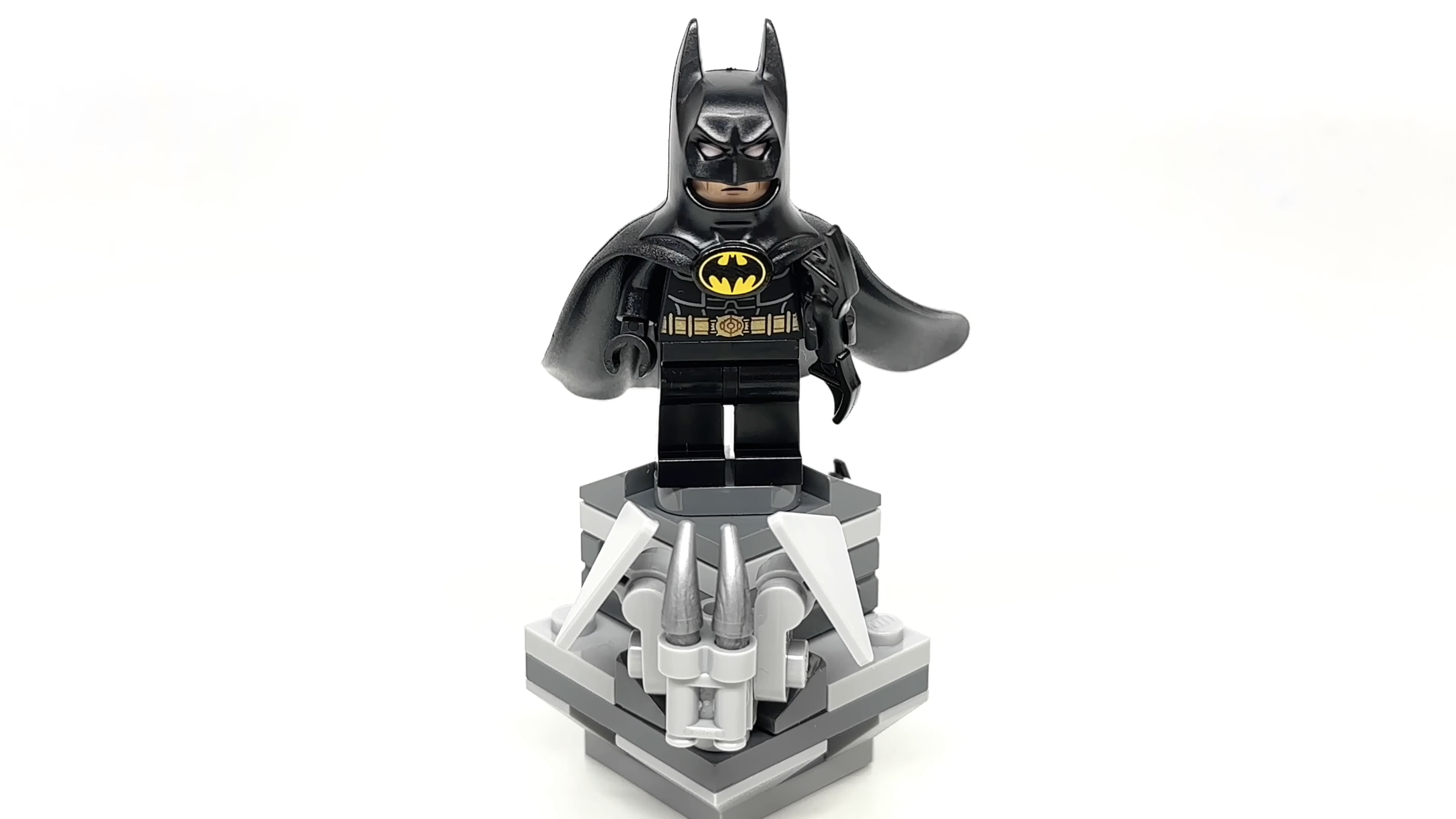 Lego 30653 - Batman 1992 - Has anyone seen this in a store? : r/lego