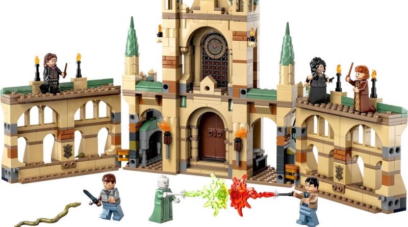 LEGO Harry Potter 76415 The Battle of Hogwarts featured 1
