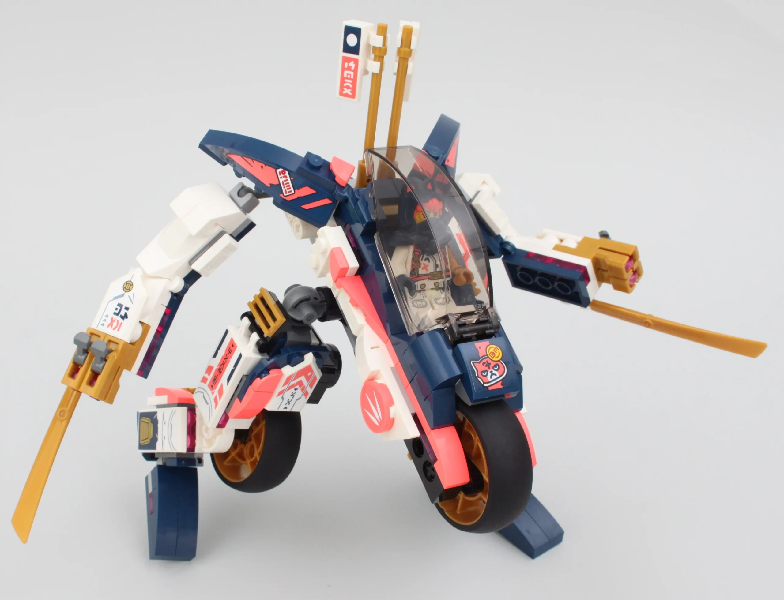 LEGO 71792 Sora's Transforming Mech Bike Racer review