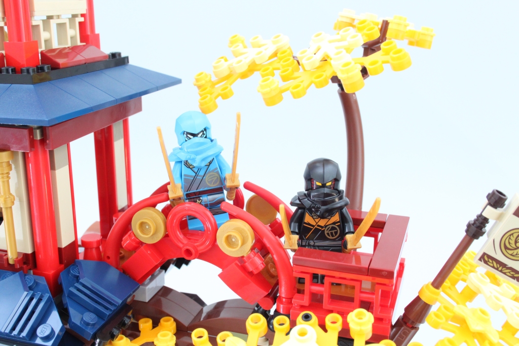 LEGO 71795 Temple of the Dragon Energy Cores review