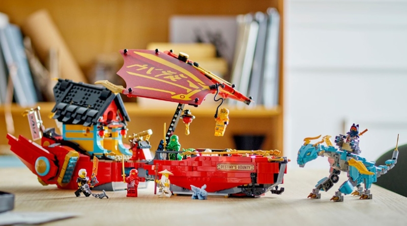 LEGO NINJAGO 71797 – Schicksals-Kopfgeldrennen gegen die Zeit – Lebensstil vorgestellt
