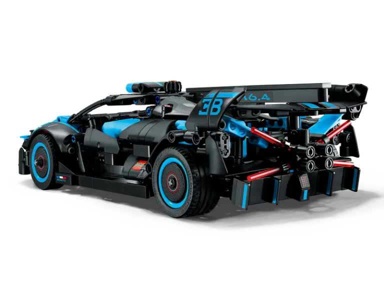 New LEGO Technic 42162 Bugatti Bolide Agile Blue is oddly familiar
