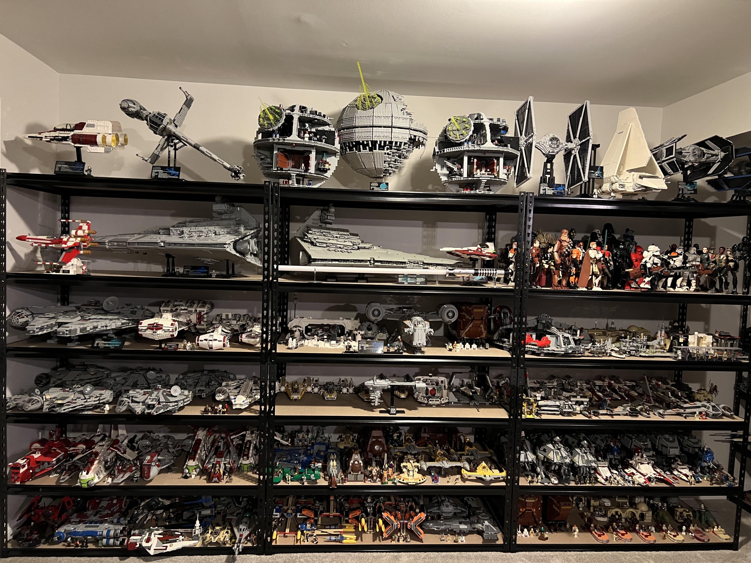 This is what a complete LEGO Star Wars collection looks like