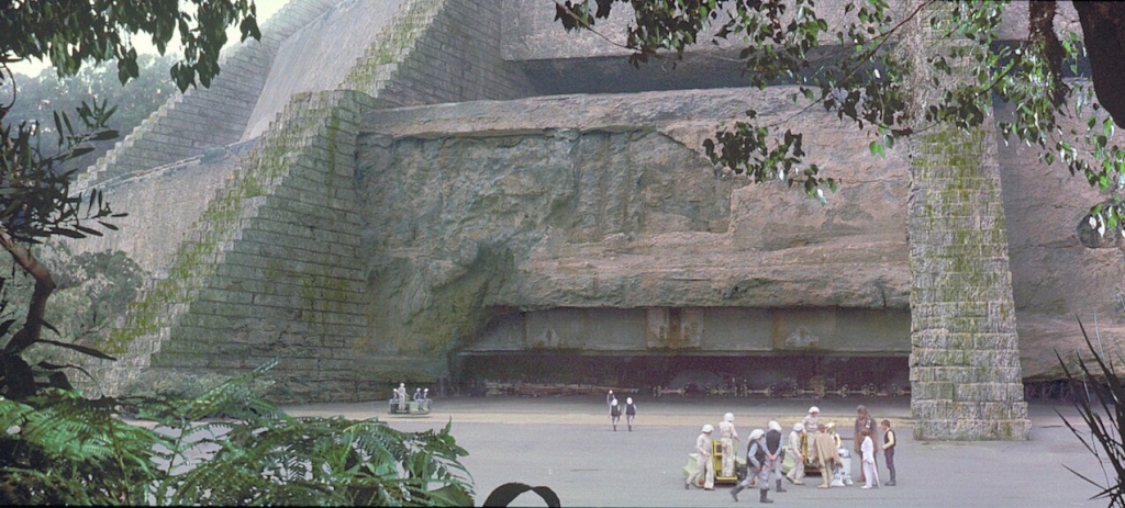 Yavin 4 1024x463