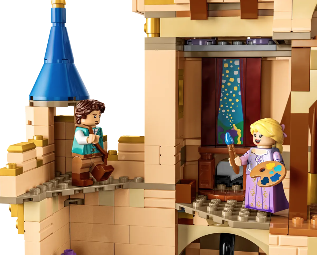 LEGO Disney 43222 Disney Castle Rapunzels painting 1024x826