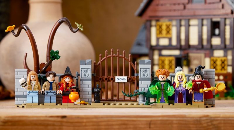 LEGO Ideas 21341 Hocus Pocus – The Sanderson Sisters Cottage lifestyle 2 featured