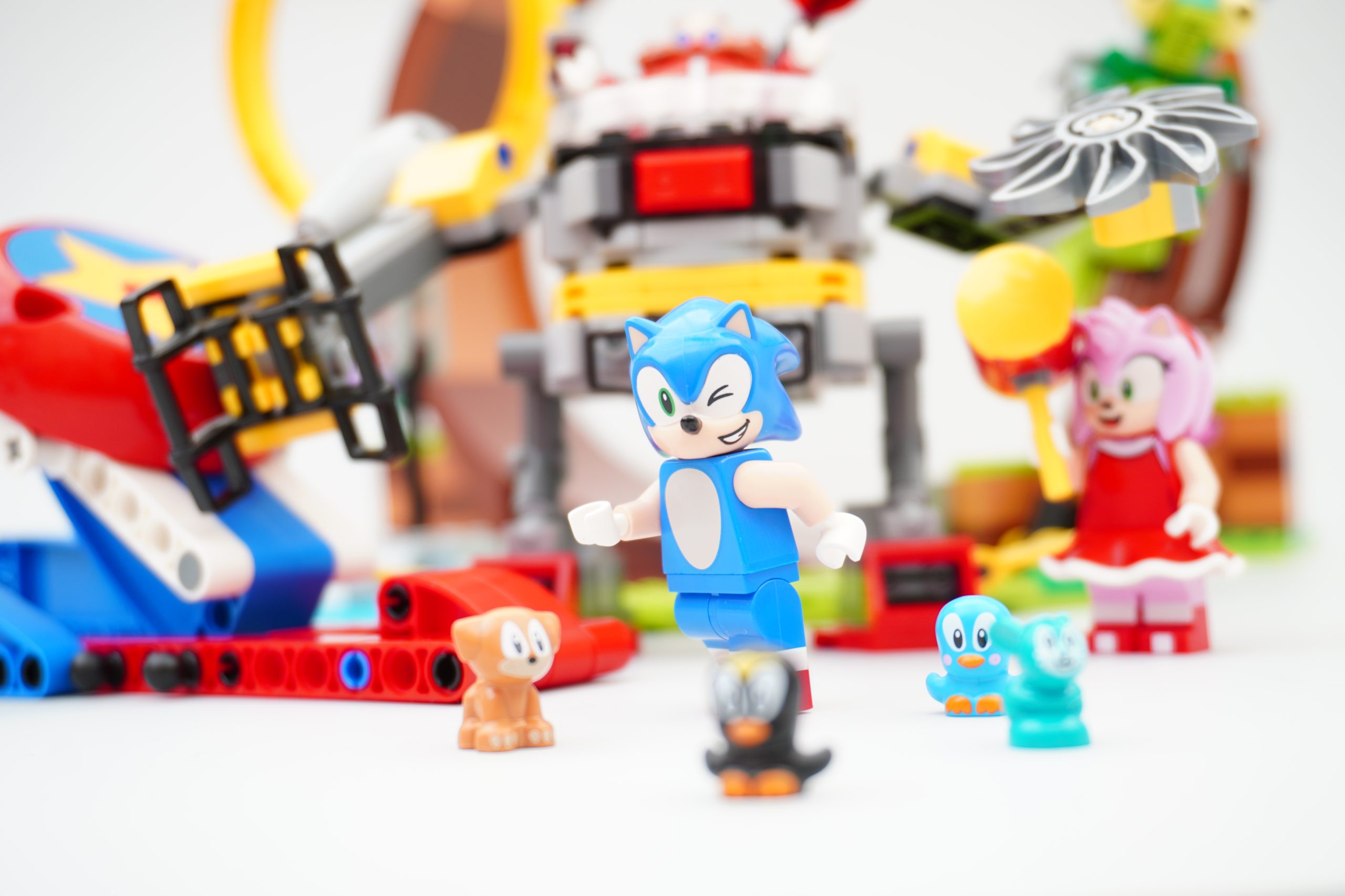 LEGO Sonic the Hedgehog 76994 Sonic's Green Hill Zone Loop Challenge Set