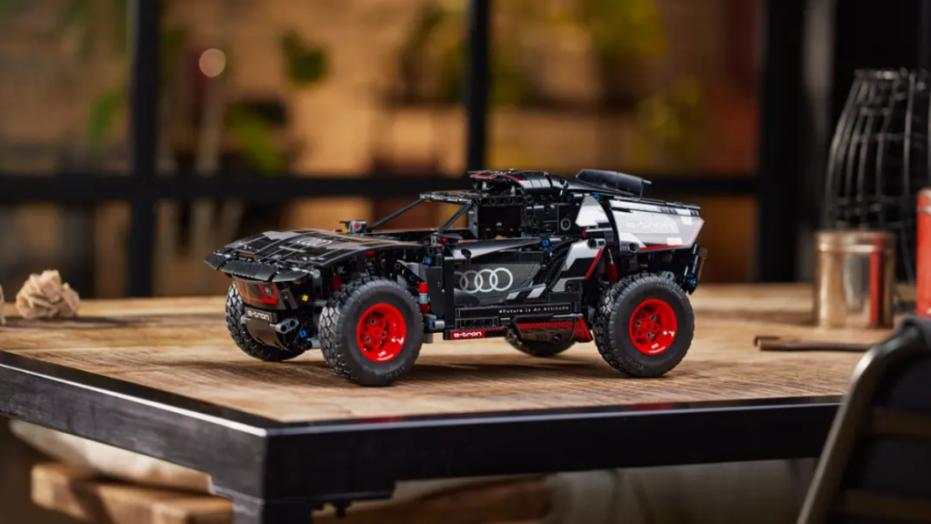 LEGO Technic 42160 Audi R2 Q e-tron fremhævet billede 1024x576