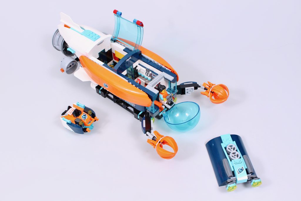 LEGO City 60379 Deep Sea Explorer Submarine review 22 1024x683