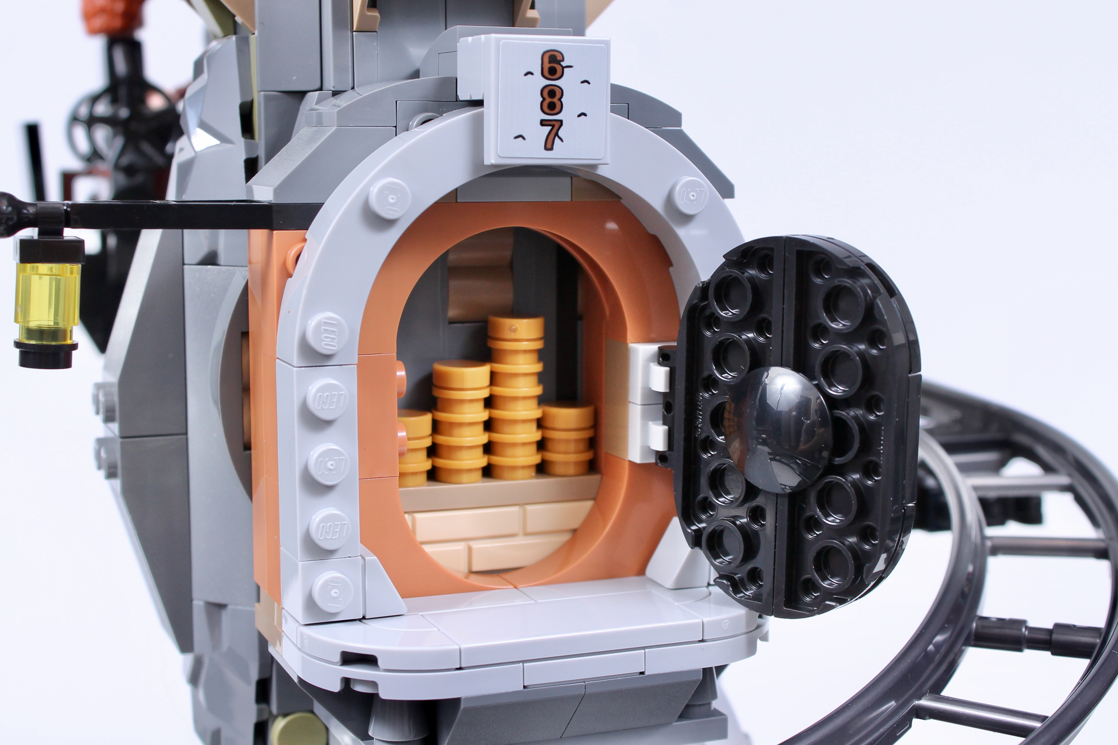 LEGO Harry Potter 76417 Gringotts Wizarding Bank Collectors' Edition review-63