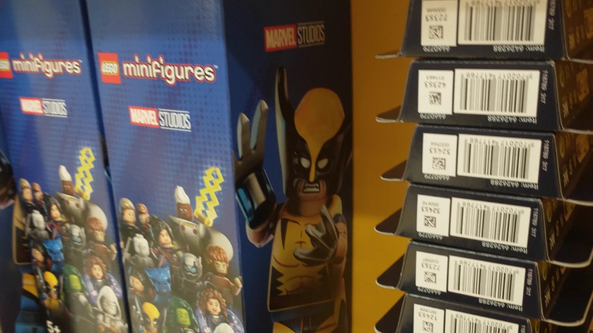 Complete Set of (12) Lego 2023 Marvel Series 2 Minifigures 71039