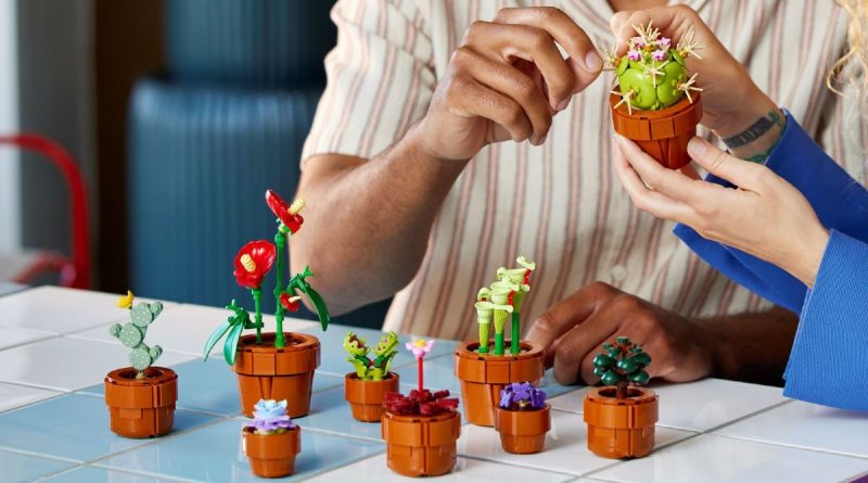 lego 10329 små planter livsstil holdt fremhevet