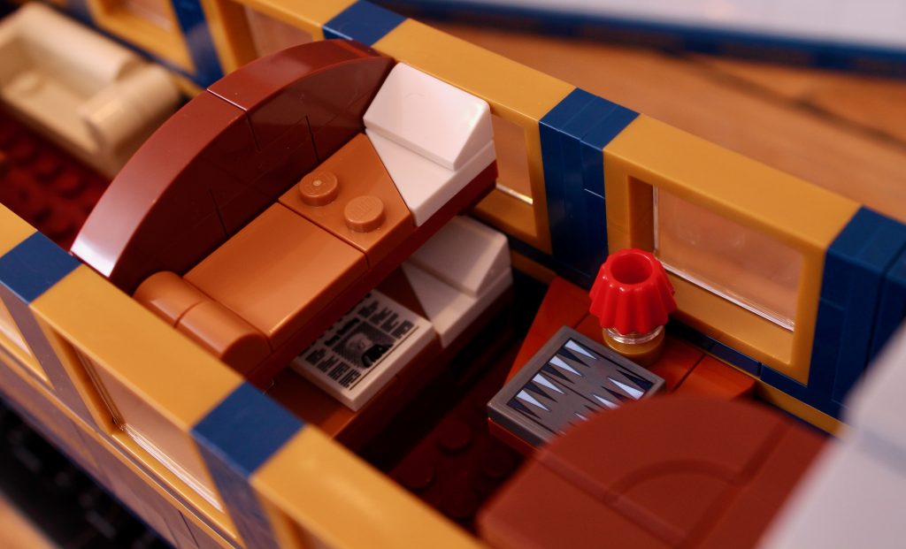 LEGO Ideas 21344 The Orient Express Train review 18 1024x621