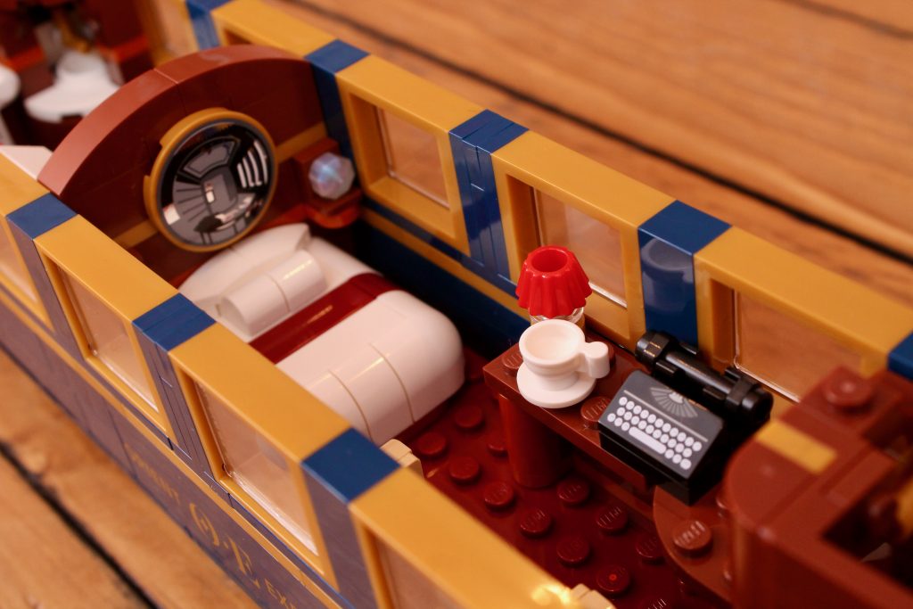 LEGO Ideas 21344 The Orient Express Train review 22 1024x683