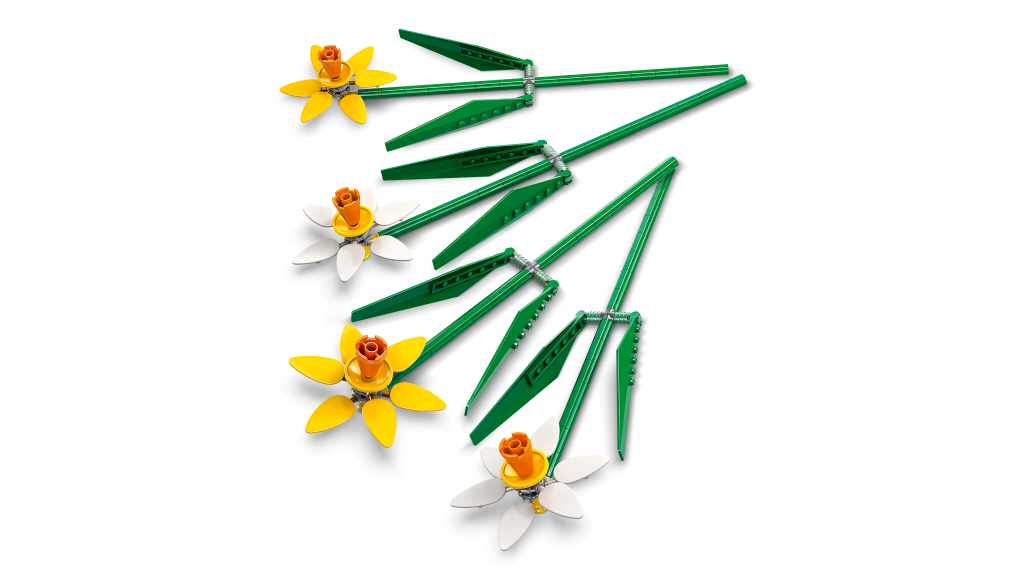 Il nuovo LEGO Creator 40747 Daffodils rifa il set esistente