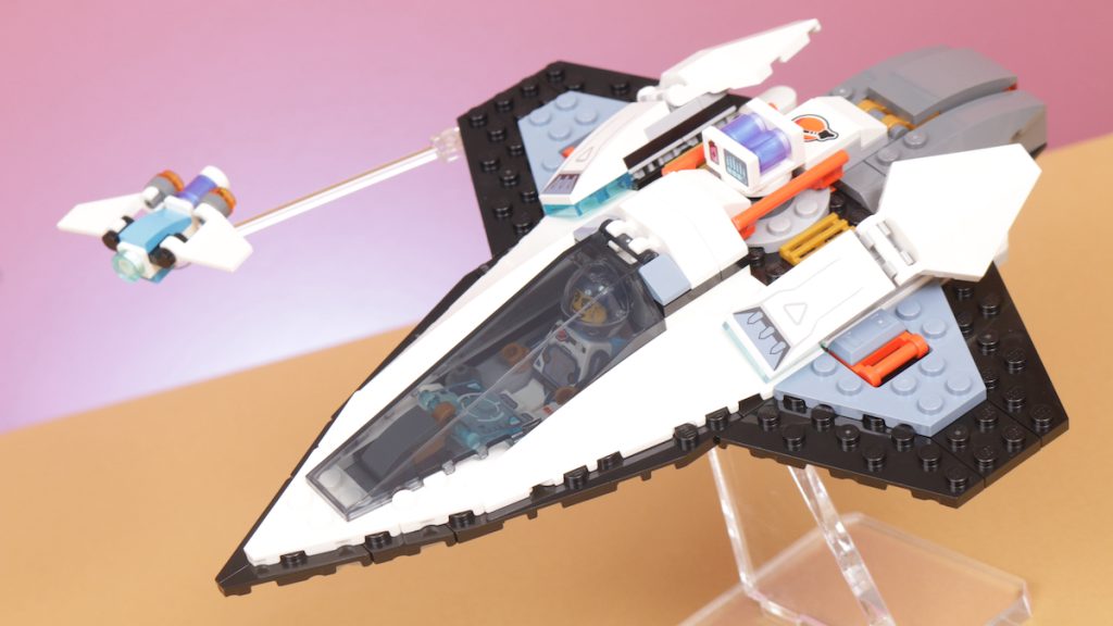 LEGO City 60430 Interstellar Spaceship review title 1024x576