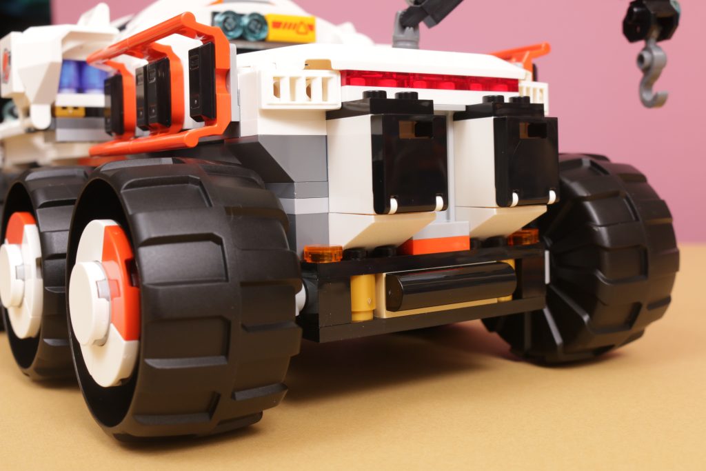 LEGO City 60432 Command Rover and Crane Loader review