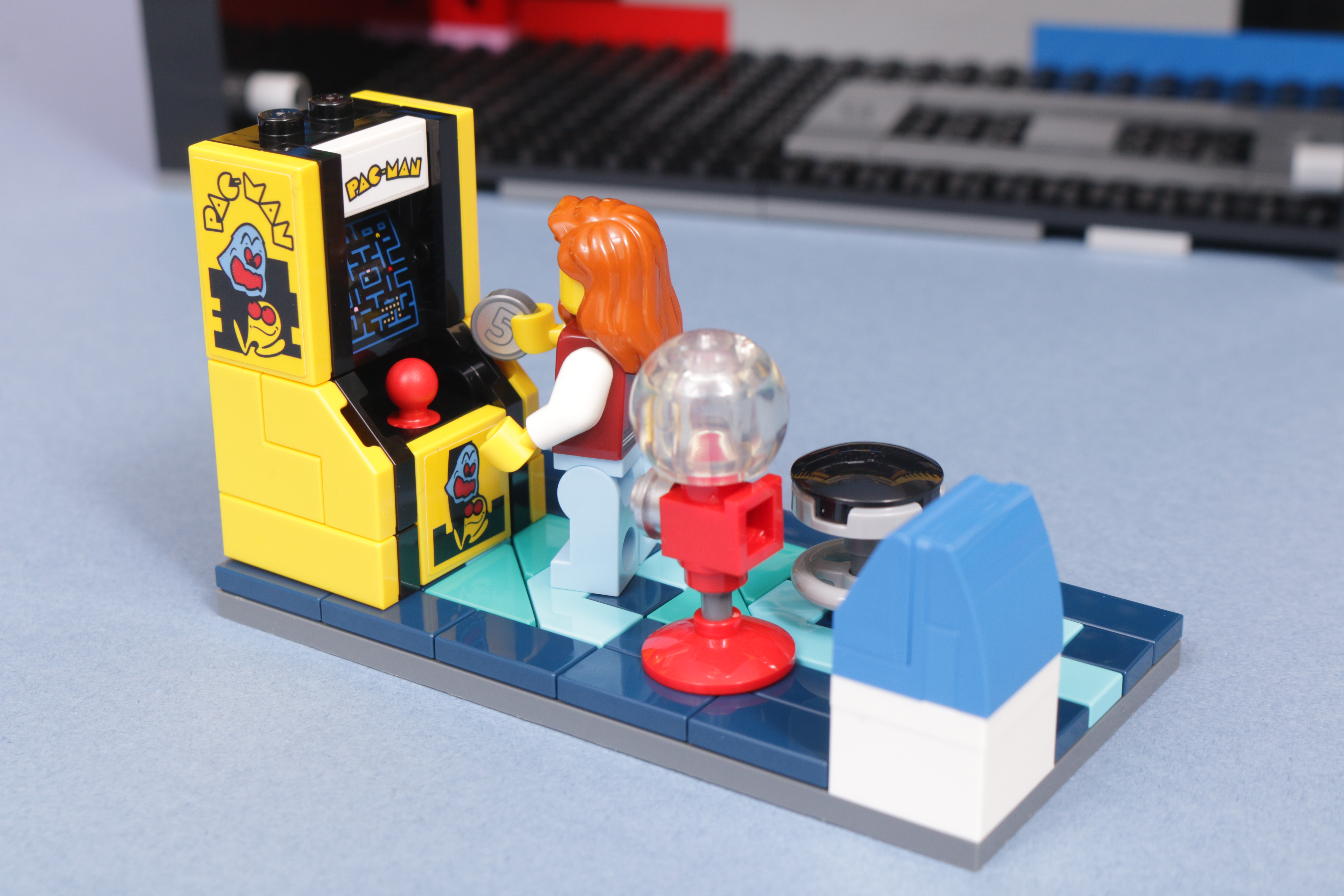 We rebuilt LEGO Icons 10323 PAC-MAN Arcade - review and gallery 16