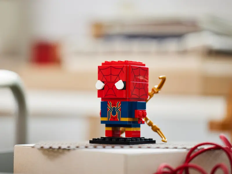 LEGO Superheroes: Spider-Man Minifigure with Web and Printed Arms