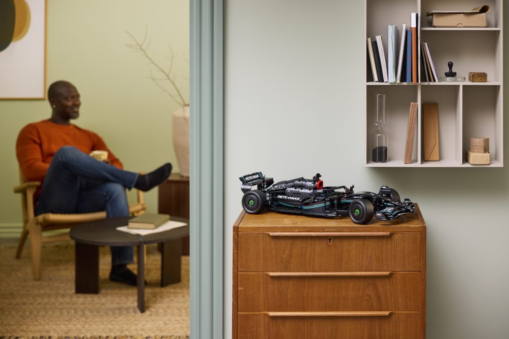 42171 Mercedes AMG F1 W14 E Performance 2 1024x683