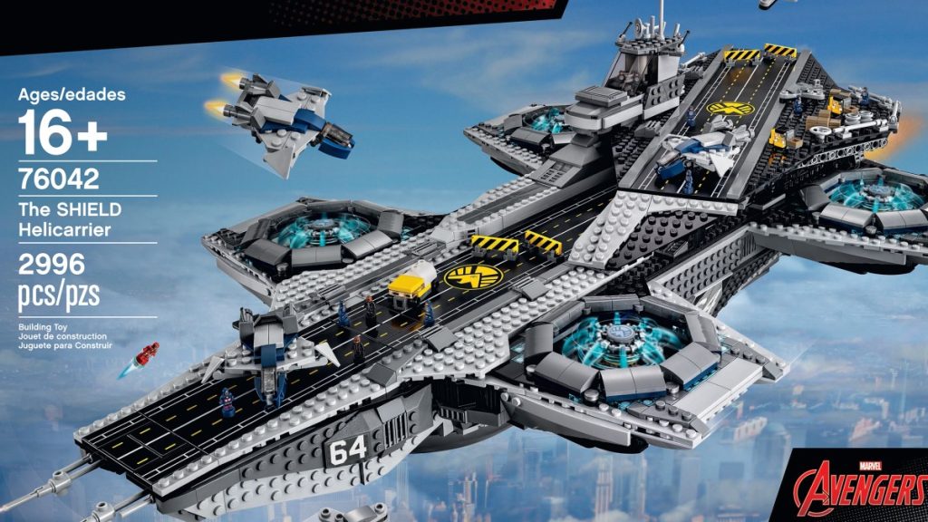 LEGO Marvel 76042 helicarrier box featured