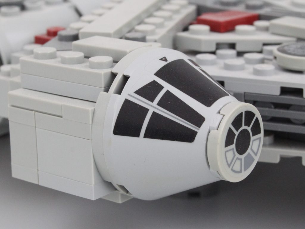 7778 Midi scale Millennium Falcon comparison 13 1024x768