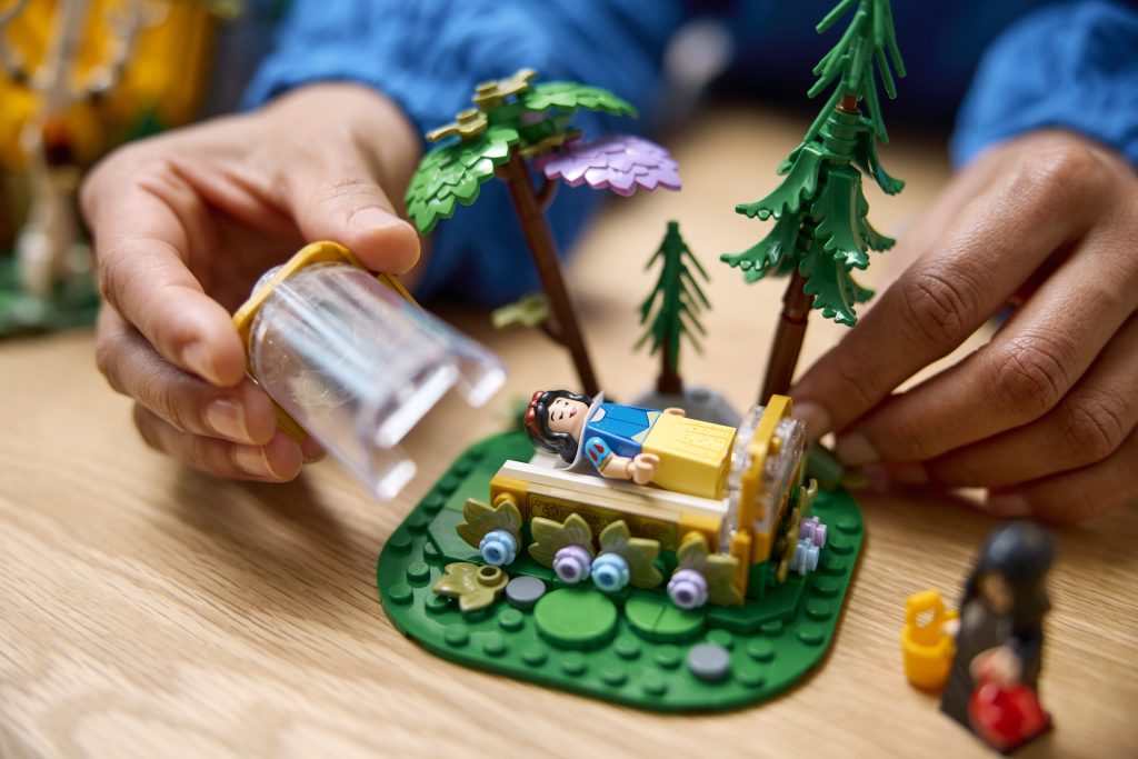 LEGO Guia visual da Branca de Neve e da Casa dos Sete Anões