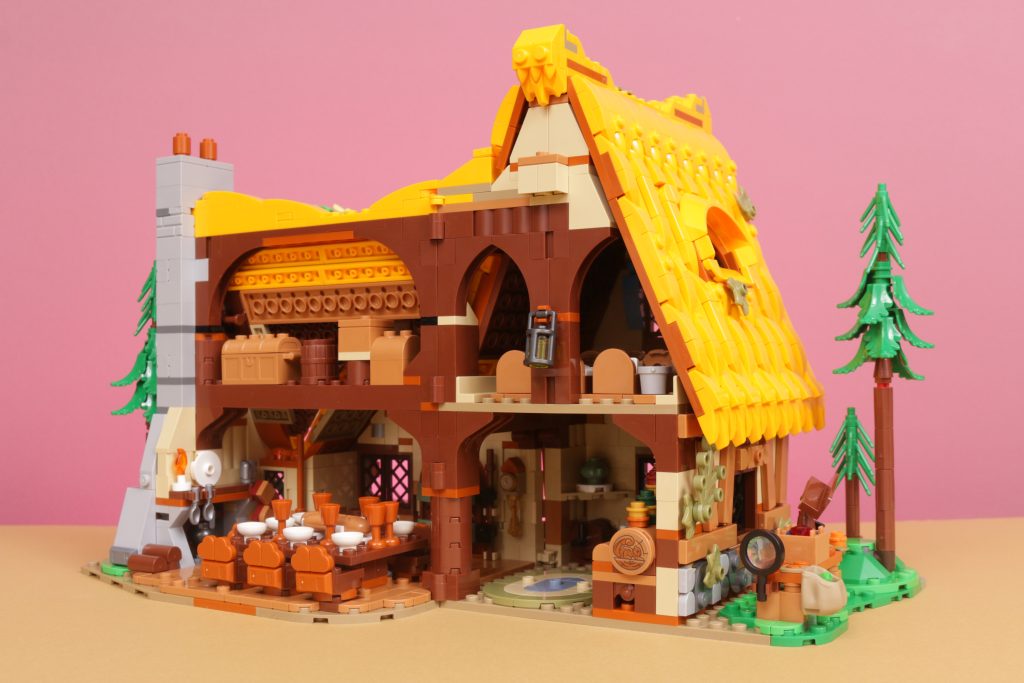 LEGO Disney 43242 Snow White and the Seven Dwarfs Cottage review 14 1024x683