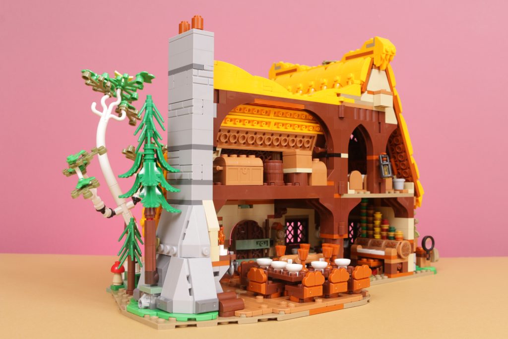 LEGO Disney 43242 Snow White and the Seven Dwarfs Cottage review 15 1024x683