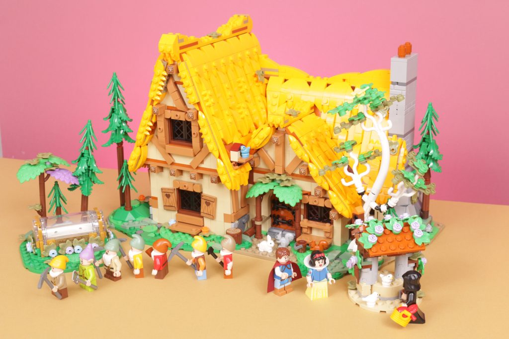 LEGO Disney 43242 Snow White and the Seven Dwarfs Cottage review 2 1024x683