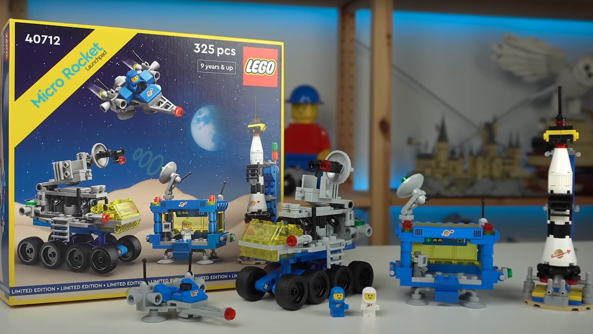 First look at LEGO 40712 Micro Rocket Launchpad GWP