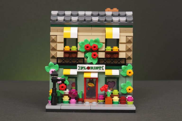 lego-40680-flower-shop-gift-with-purchase-review