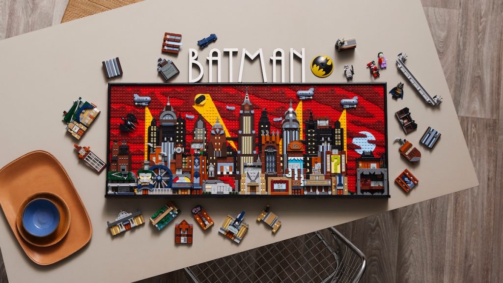 LEGO Batman 76271 Gotham City Skyline featured 4 1024x576