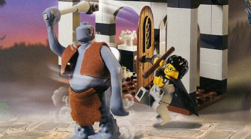 LEGO Harry Potter 4712 Troll on the Loose featured