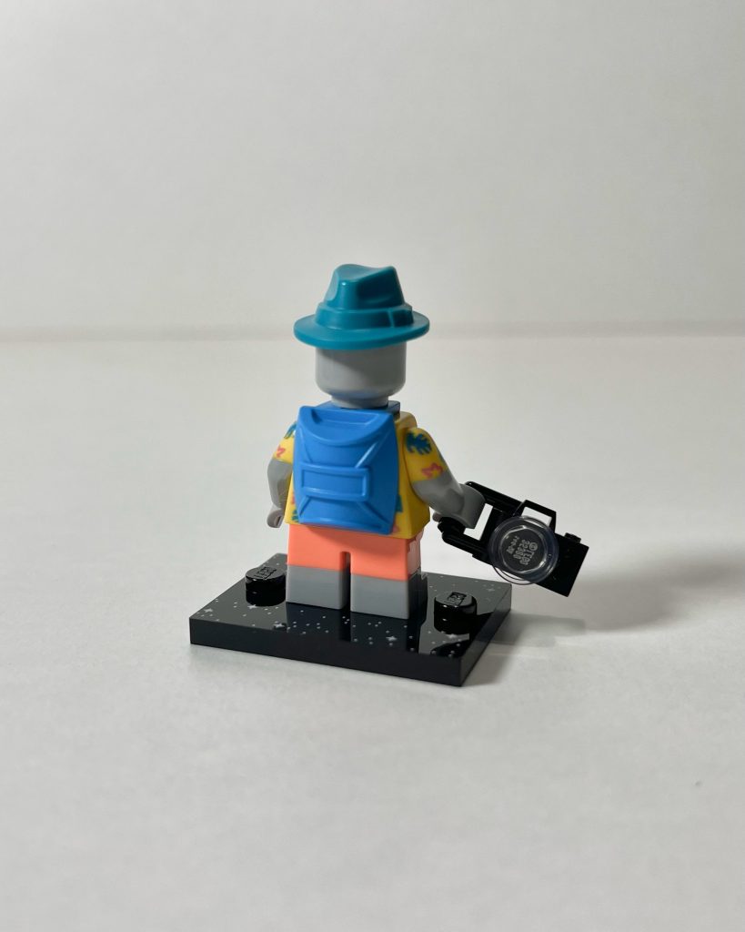 lego 71046 series 26 realademin x alien tourist 2 819x1024