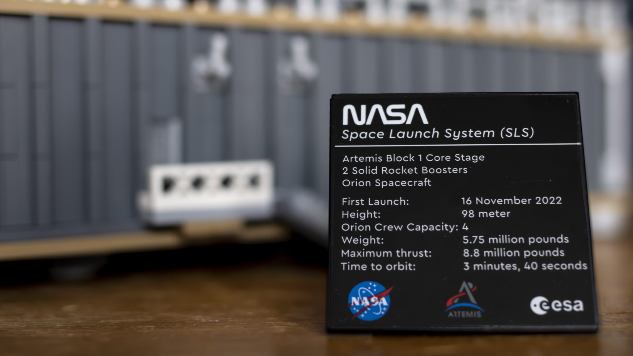 LEGO Icons 10341 NASA Artemis Space Launch System review