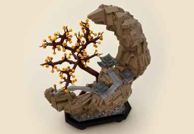 LEGO Ideas Crescent Moon Rock Sculpture carves out 10K supporters