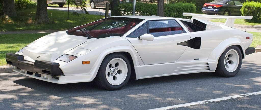 Lamborghini Countach US spec 5000QV 1024x433