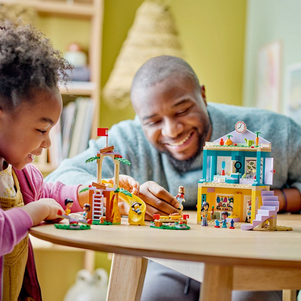LEGO Friends 42636 Heartlake City Preschool 4