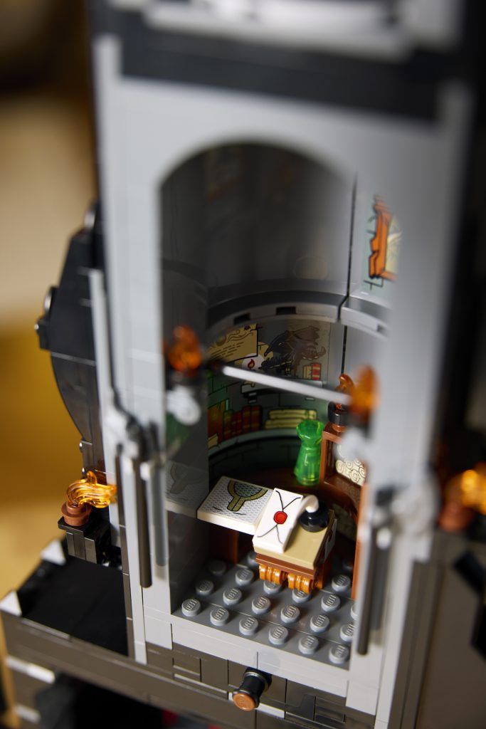 LEGO Icons 10333 The Lord of the Rings Barad dur 25 683x1024