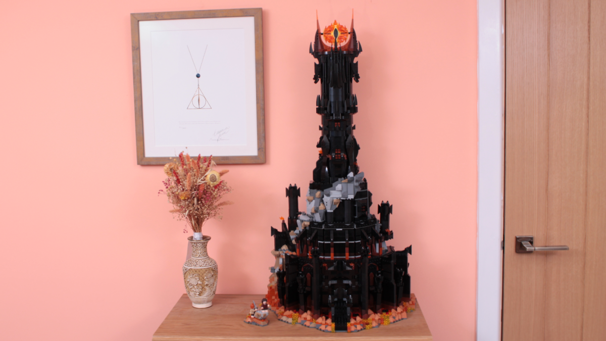 LEGO Icons 10333 The Lord of the Rings Barad-dur review title