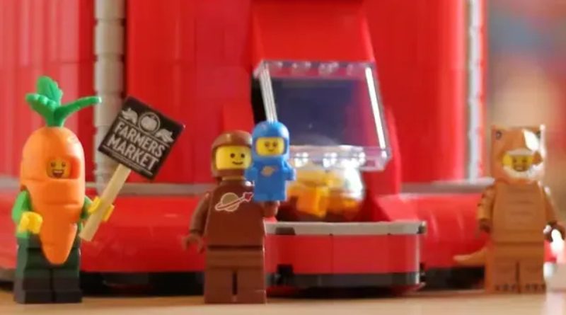 LEGO Ideas minifigure prize machine fan vote featured