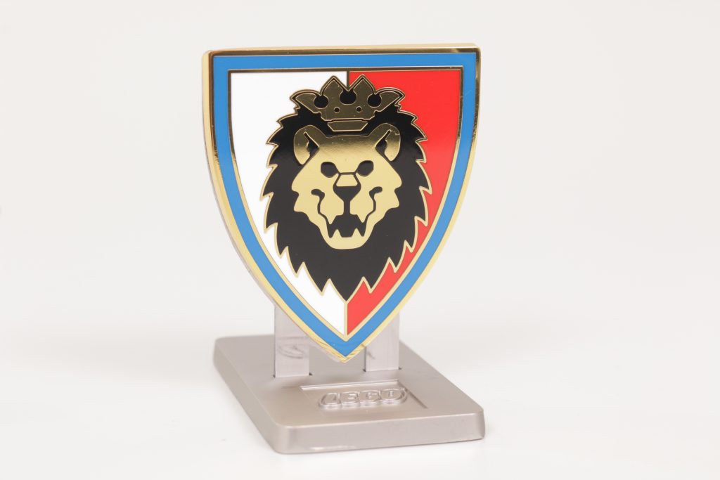 Duck Space and Knight themed magnets &ndash; reviewing some LEGO Insiders rewards 10 1024x683