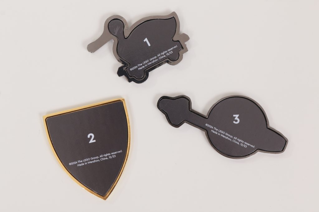 Duck Space and Knight themed magnets &ndash; reviewing some LEGO Insiders rewards 18 1024x683