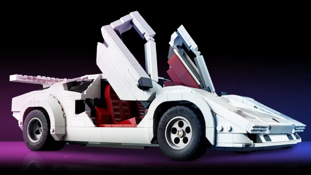 Other colours considered for LEGO Icons Lamborghini Countach