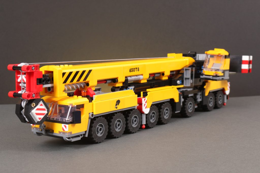 LEGO City 60409 Yellow Mobile Construction Crane review 21 1024x683