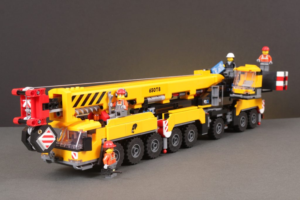 LEGO City 60409 Yellow Mobile Construction Crane review 27 1024x683