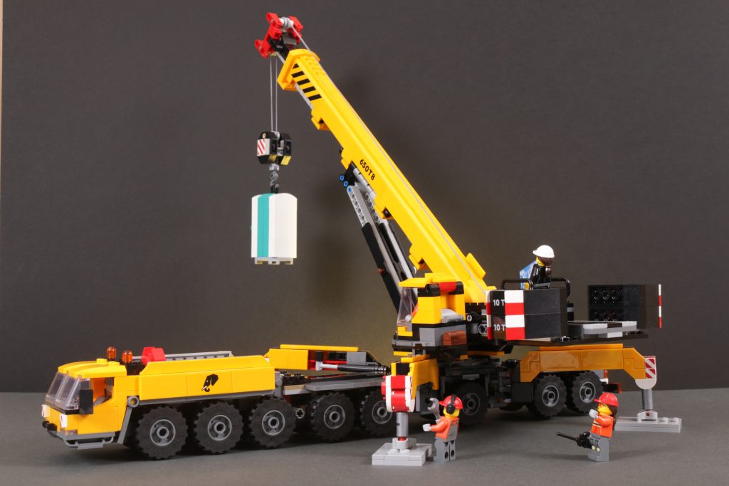 LEGO City 60409 Yellow Mobile Construction Crane review 7 1024x683
