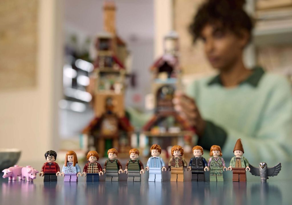 LEGO Harry Potter 76437 The Burrow Collectors Edition 30 minifigures 1024x718